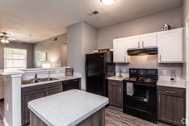 Interior Photo - Palo Alto Apartment Homes