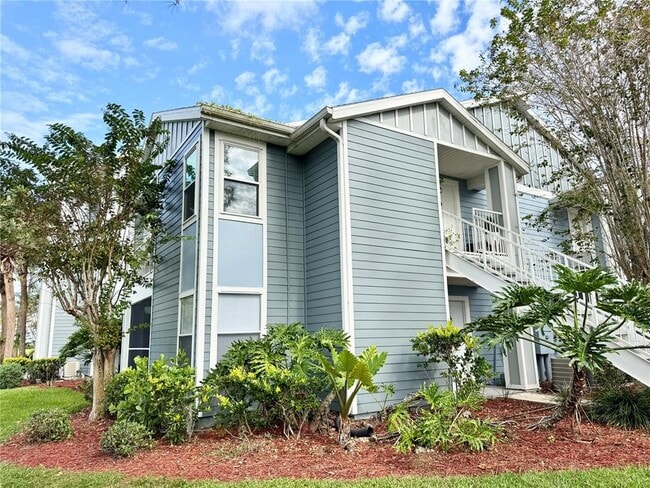 Building Photo - 2516 Grassy Point Dr Unit 104