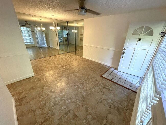 Photo - Updated 2-Bedroom Condo in Prime South Kihei Location in Keonekai Villages