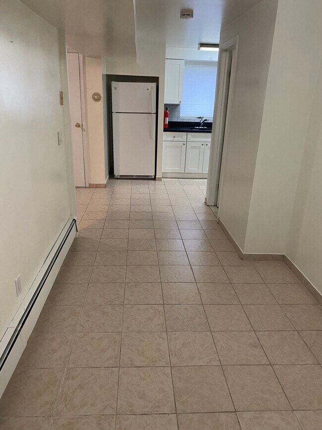 Living/Dining Area - 749 S Broad St Unit Ground