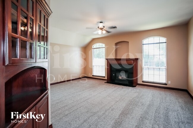 Photo - 17100 Holly Burn Cir
