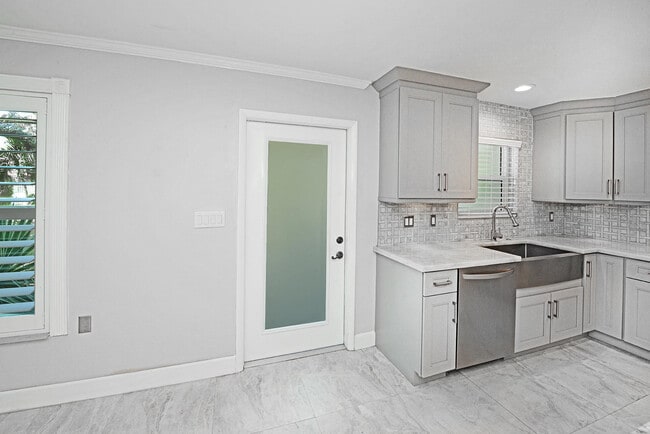 Photo - 3180 NW 6th Ave