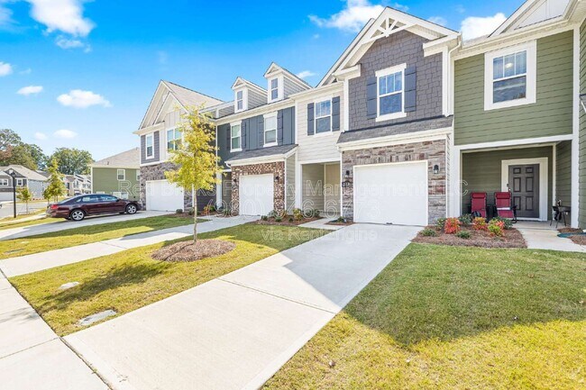 Photo - 229 Quinn Rd