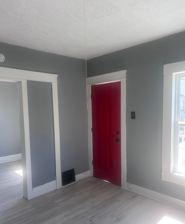 Photo - 9901 Stoughton Ave Unit Up