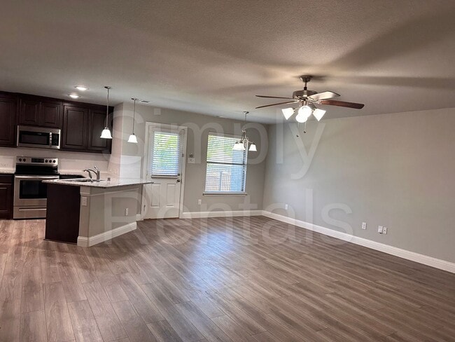 Photo - 6801 Jade Dr