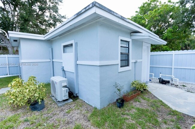 Photo - 20760 NW 37th Ct Unit 2