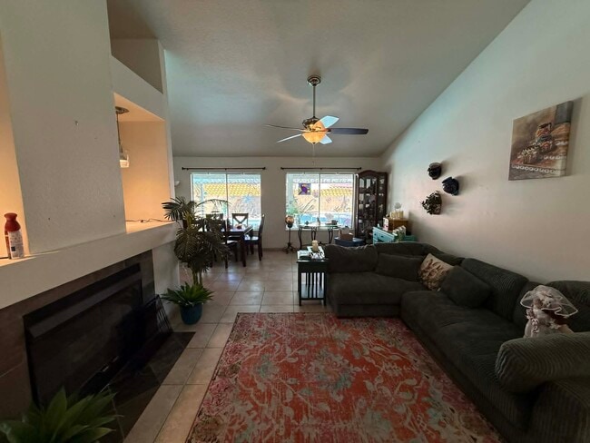 Photo - 9601 E Ashford Dr