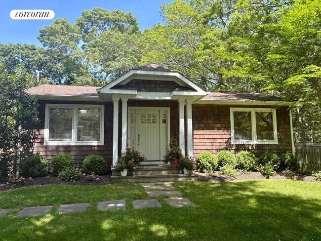 Photo - 77 Huntington Crossway Casa