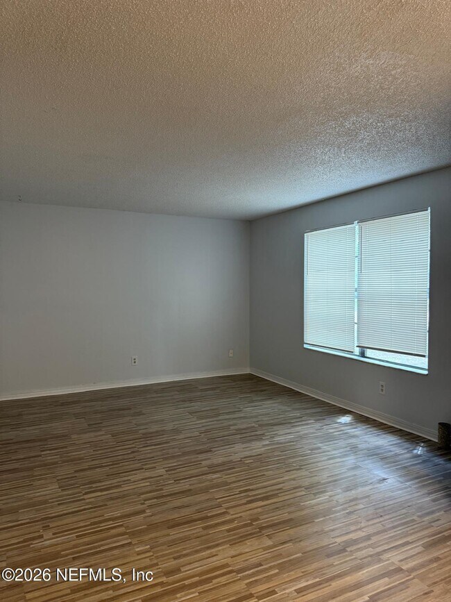 Photo - 459 Lombard St Unit 1B