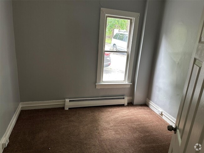 Building Photo - 55 Sprague Ave Unit 1st floor Rental