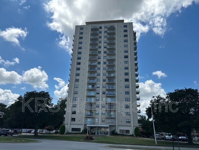Building Photo - 1 Crawford Pkwy Unit 1504