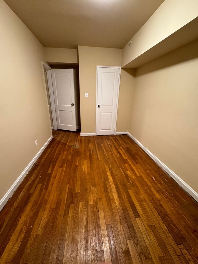 Photo - 1513 Aldeney Ave