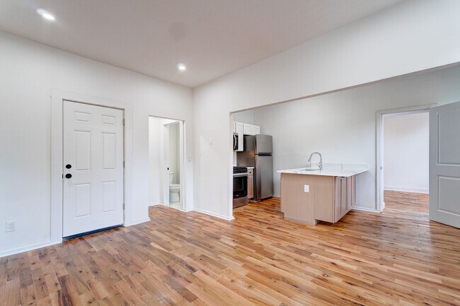 Photo - 522 Elm St Unidad Apt 1