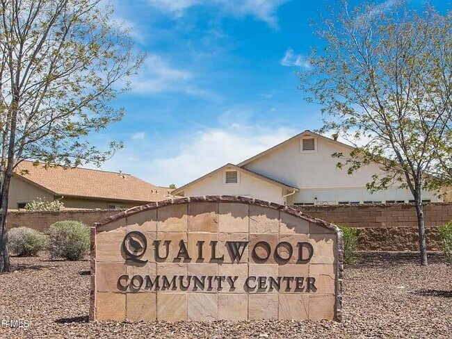 Photo - 328 La Paz St