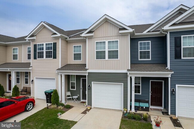 Photo - 262 Allison Dr