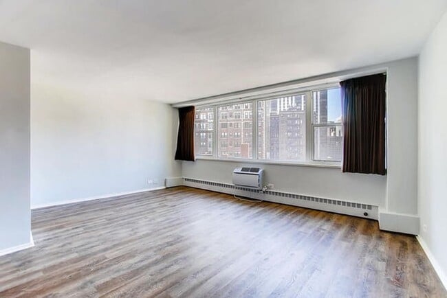 Photo - 1150 N Lake Shore Dr Unit APT 14J