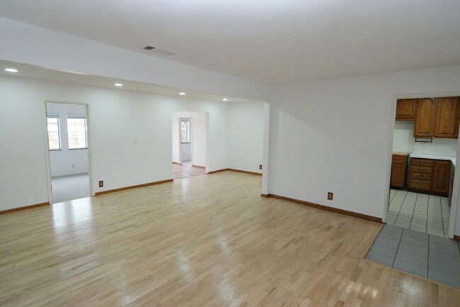 Photo - 611 Calle Pensamiento