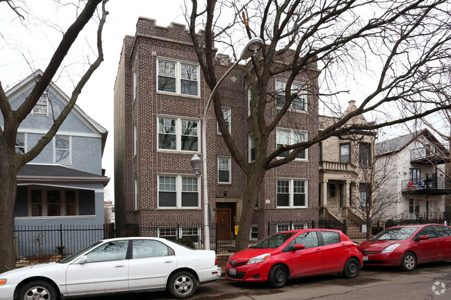 1330 W Argyle - 1330 W Argyle Apartments