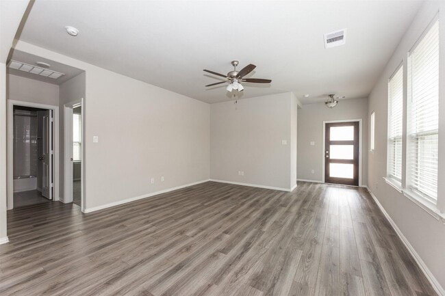 Photo - 15211 Stuart Bat Cave Ln