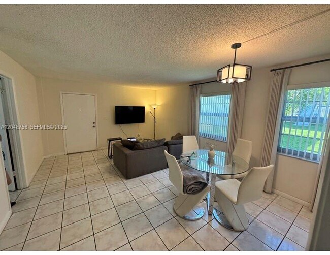Photo - 6901 SW 129th Ave Unit 4