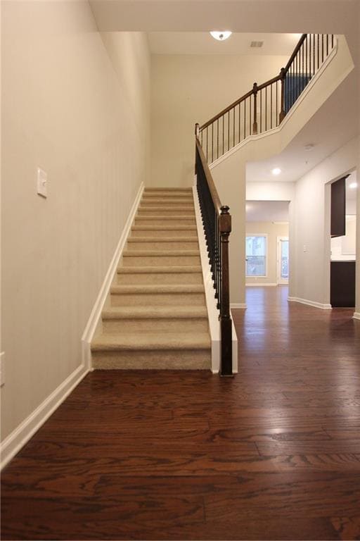 Photo - 1260 Elderwood Way