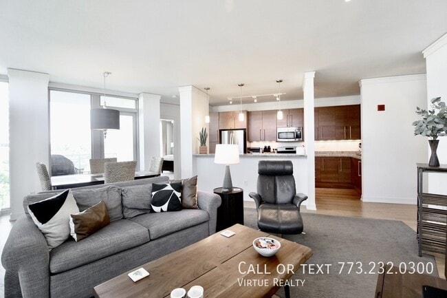 Building Photo - 1570 Elmwood Ave Unit 706