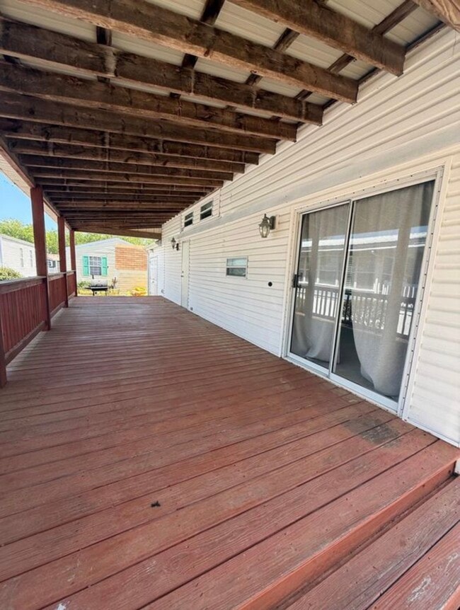 Photo - 5400 Little River Neck Rd
