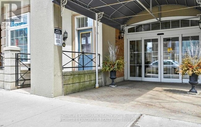 Photo - 53 McCaul St Unité 646