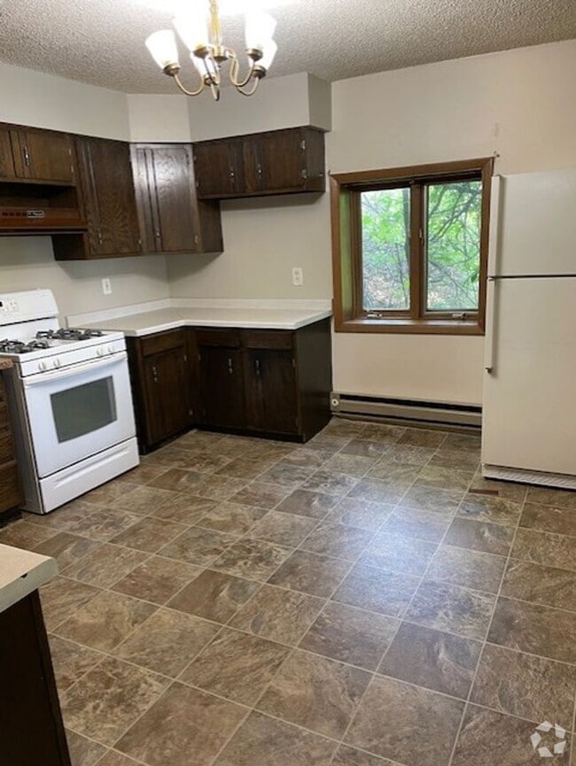 Building Photo - 22374 MN-371 Unit 2 Rental