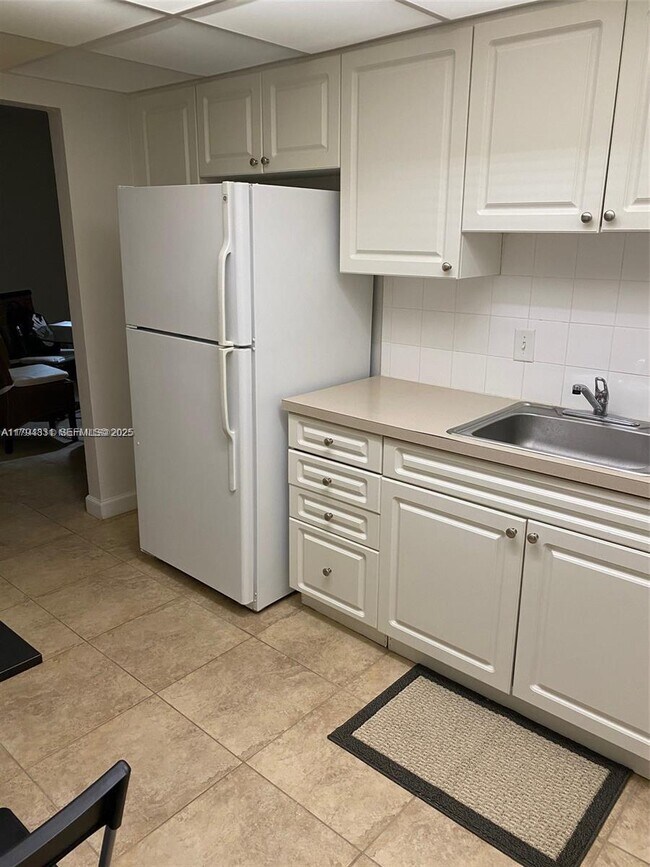 Photo - 3801 S Ocean Dr Unit N1K