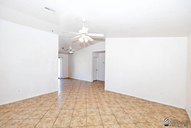 Photo - 10457 S Tornado Ave