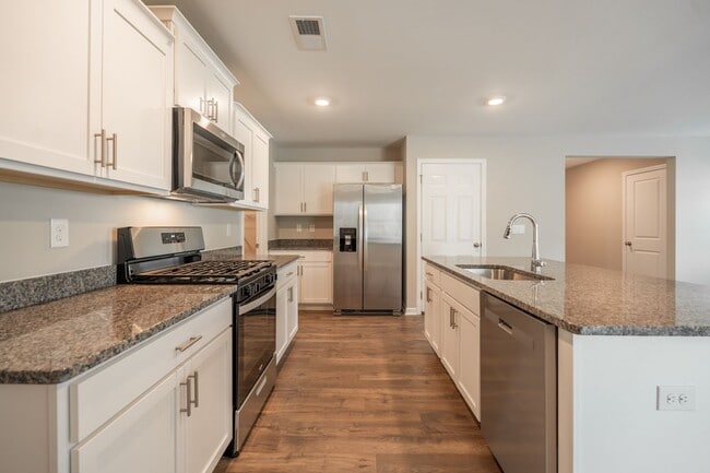 Photo - 103 Ashwood Wy