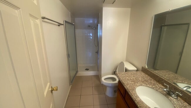 310 N Moore Ave