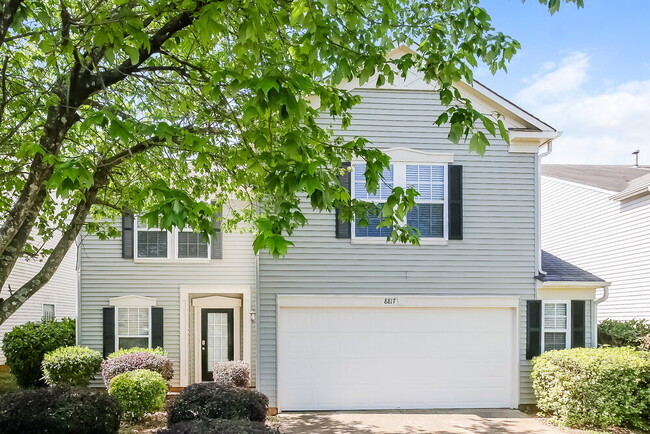 Photo - 8817 Oak Dr House