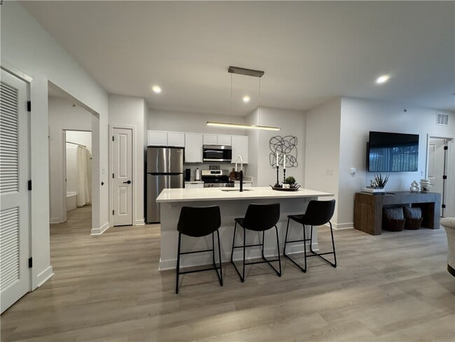 401 Erie Rdg Dr