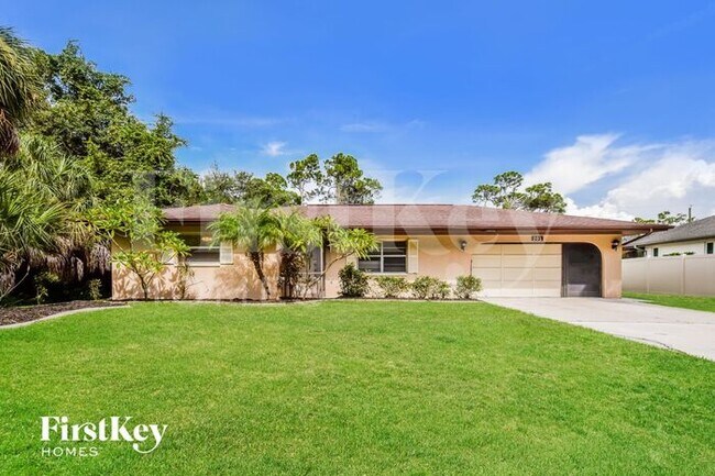 Building Photo - 201 Lambert St