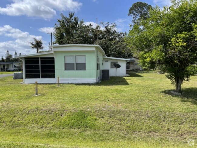 Building Photo - 2/1 Mobile Home in the Pine Grove Section ...