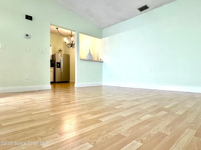 Photo - 1485 Malibu Cir NE