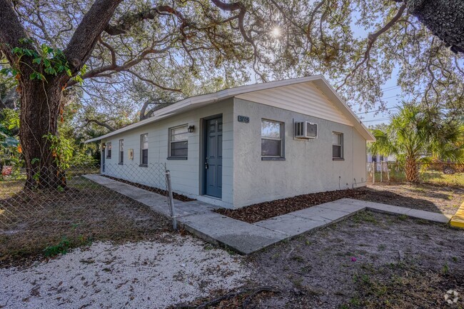 Building Photo - 3705 N Garrison St Unit A Rental