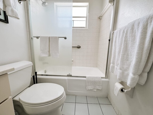 Photo - 3215 NE 7th St Unit SI FL2-ID1503991P