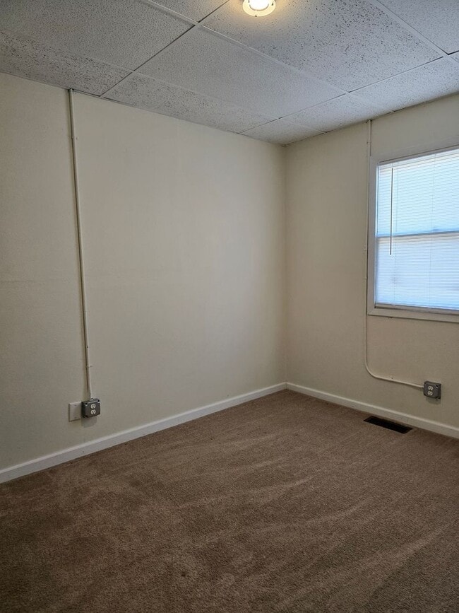 Photo - 2 Bedroom 1 Bath Unit in Triplex Unit 1032 S. Wisconsin Ave.