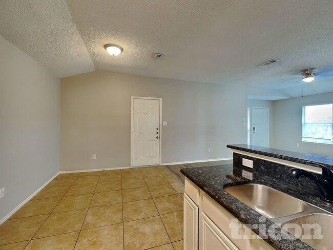 Photo - 6508 Brookhaven Trail