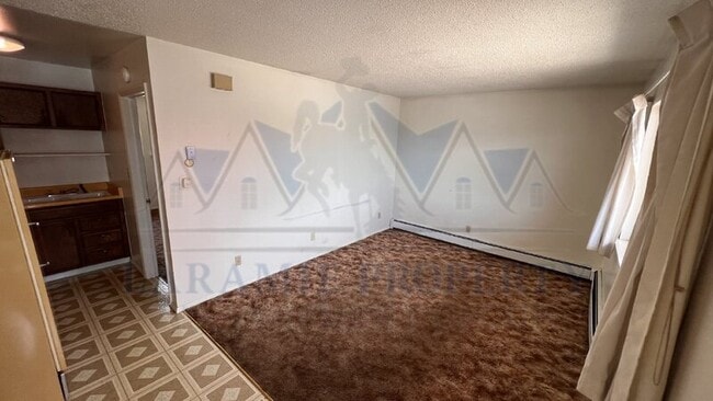Photo - 702 Downey St Unit 11