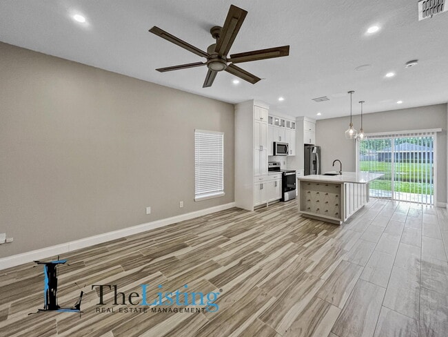 Photo - 11272 Moonshine Creek Cir