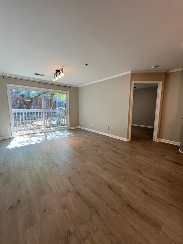 Photo - 517 N Graham St Unidad 1D