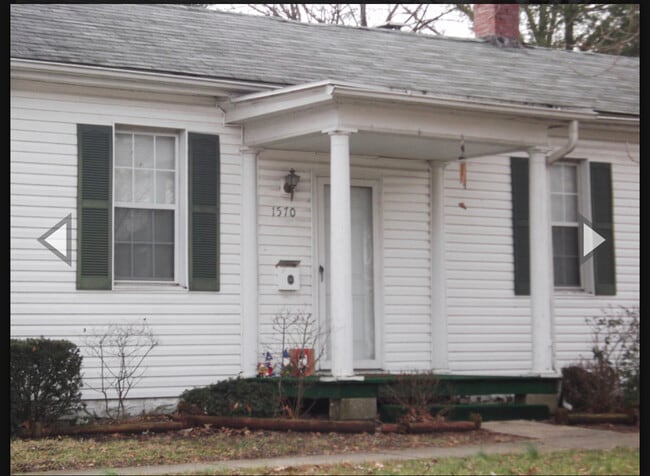 Photo - 1570 Franklin St