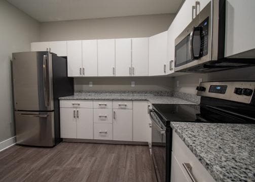 Building Photo - 3212 Brookside Dr Rental