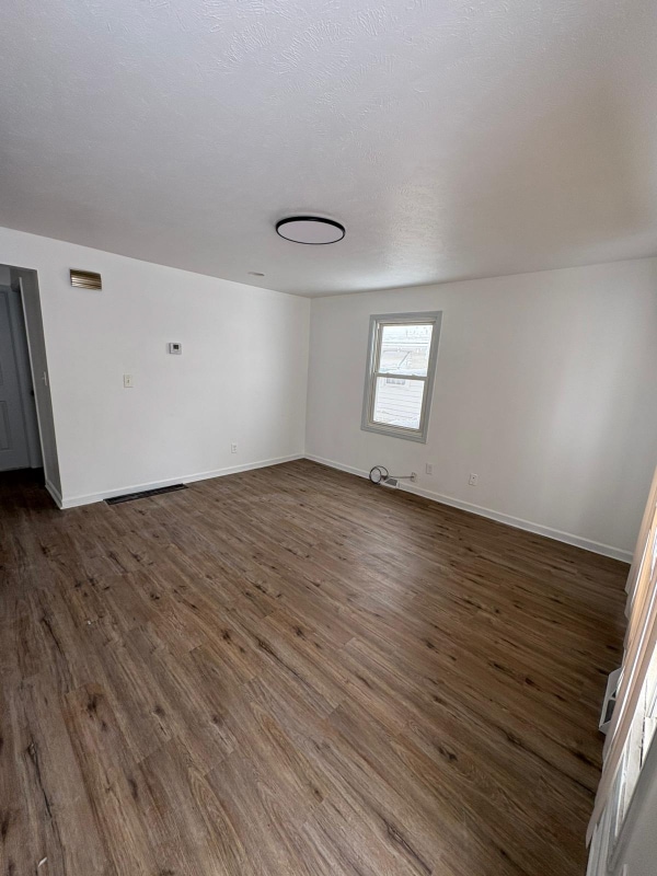 Photo - 5324 Kohout St