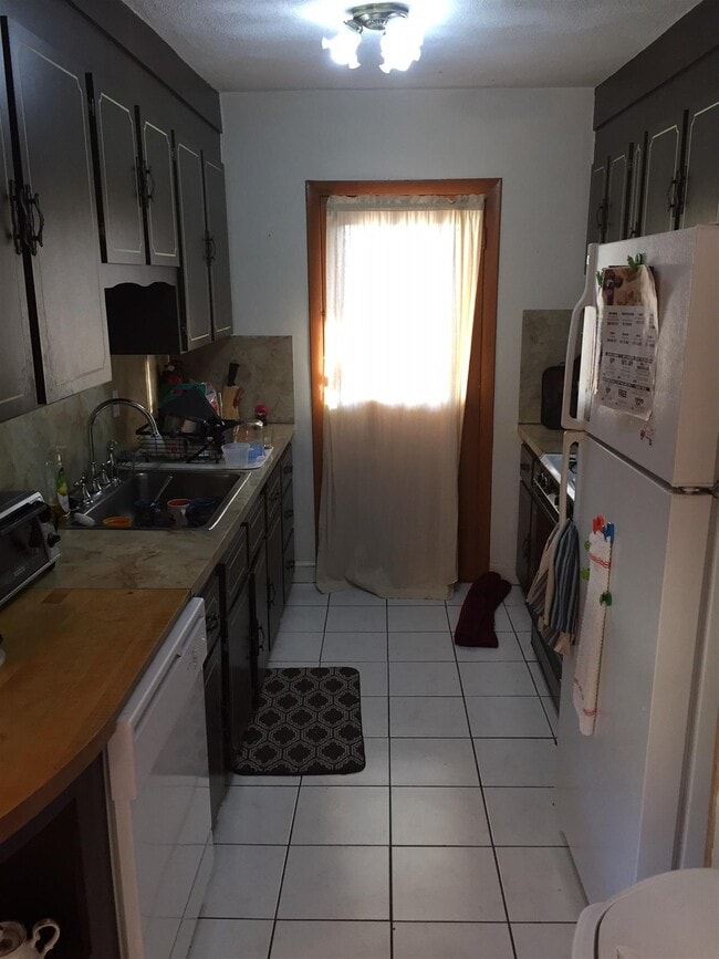 Photo - 10 Windsor Rd Unit 10