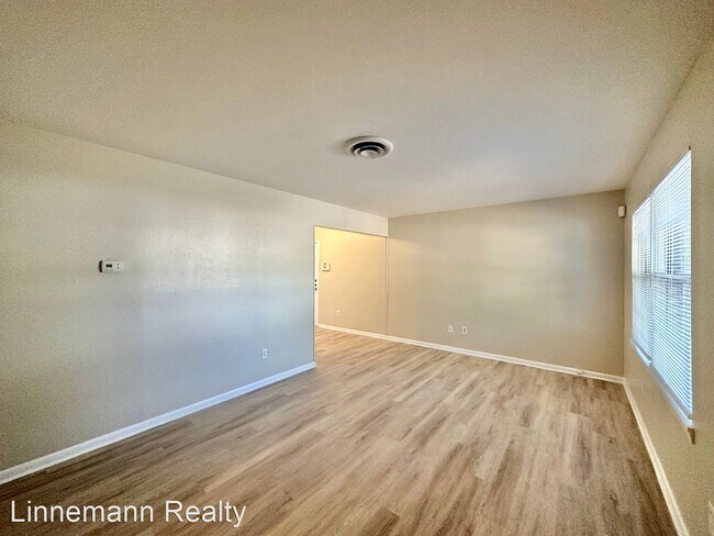 Photo - 3 br, 1 bath House - 707 W Lincoln Avenue